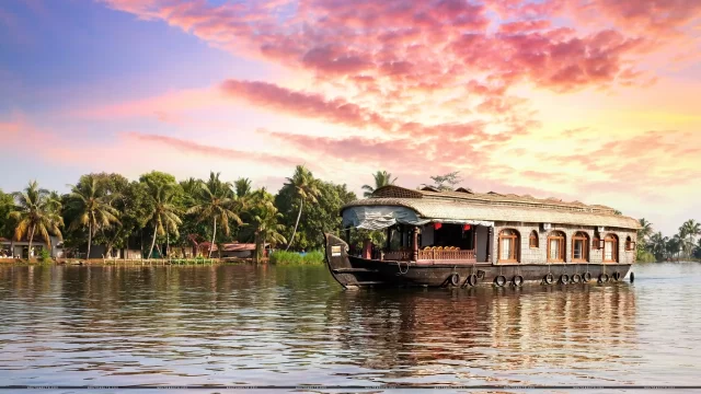 Alleppy Kerala Best Tourist Place
