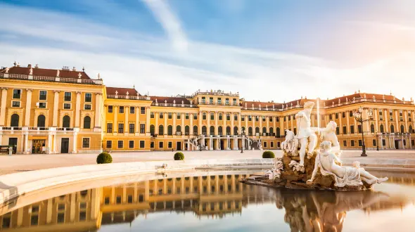 Europe Tour Packages ( Vienna)