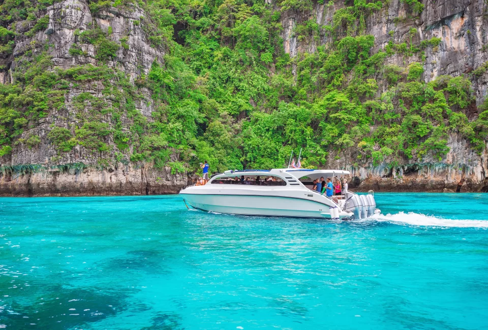 Vietnam Travel with Cruise from Mumbai